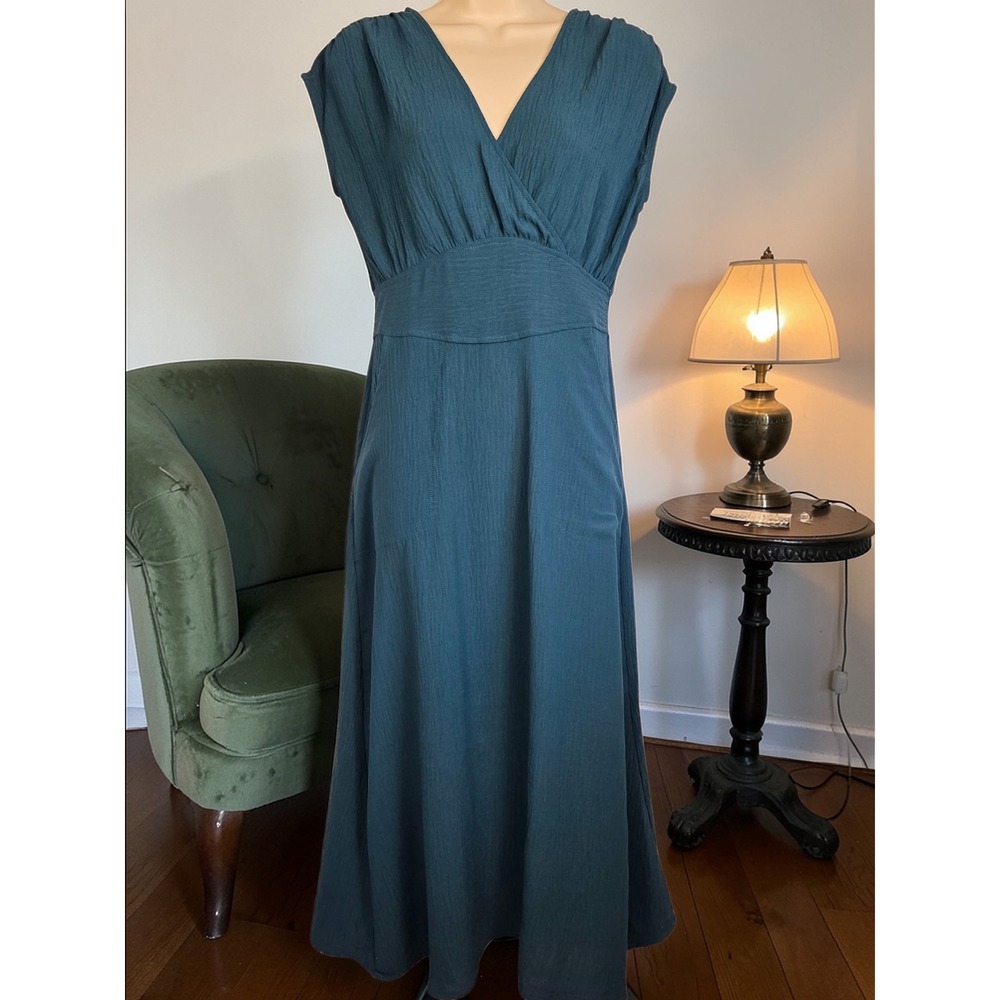 Max Studio Dress Size XS Nwt Teal Midi Pockets Minimalist Summer Dress